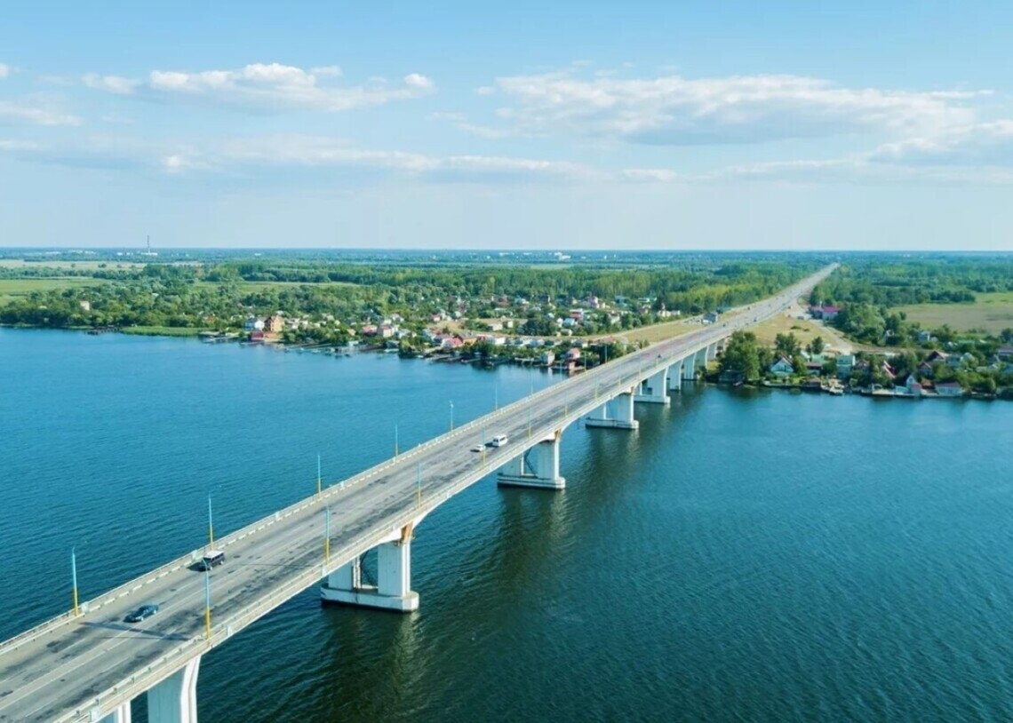Антонівський міст в Херсоні до повномасштабного вторгнення