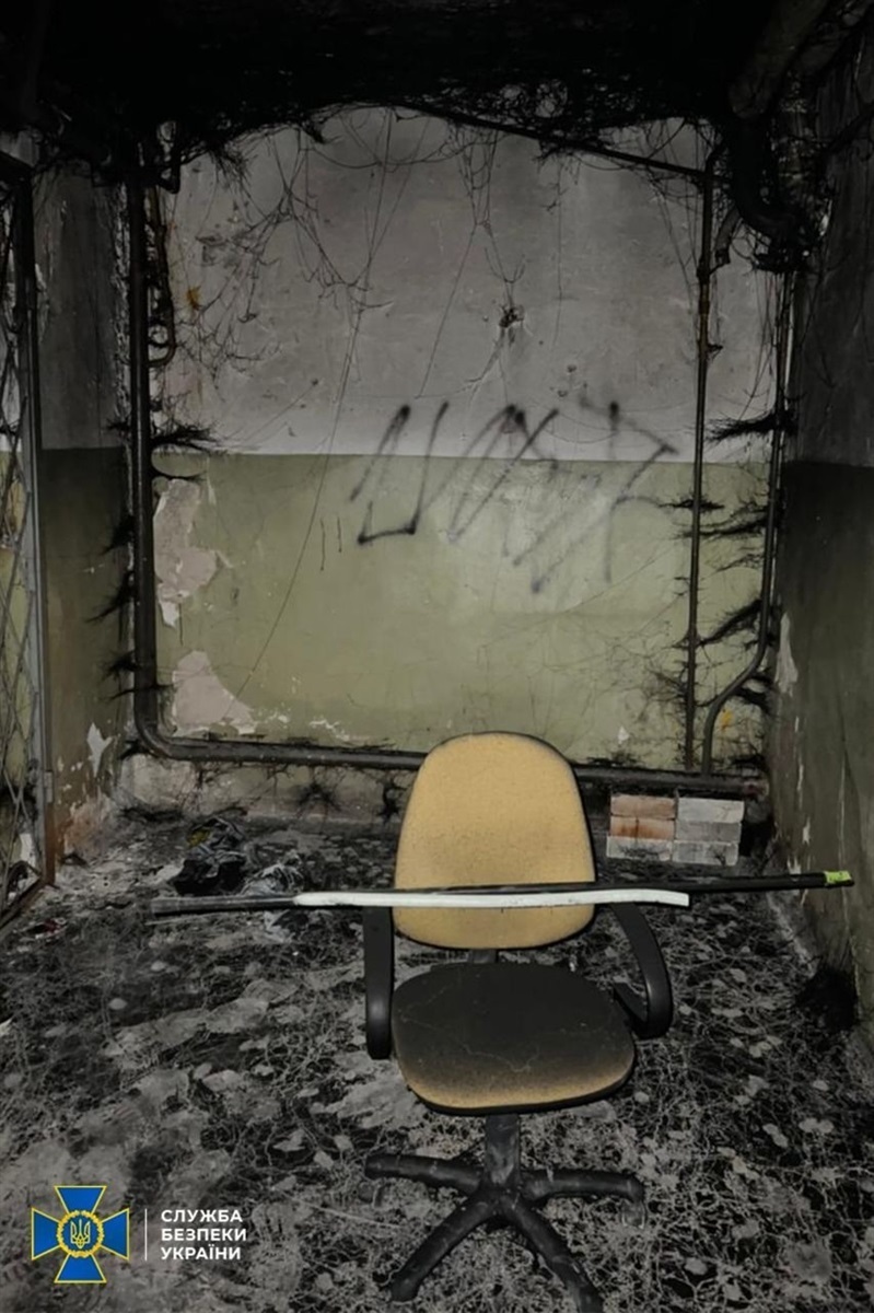 Фото одного з місць ув'язнення полонених в Херсоні